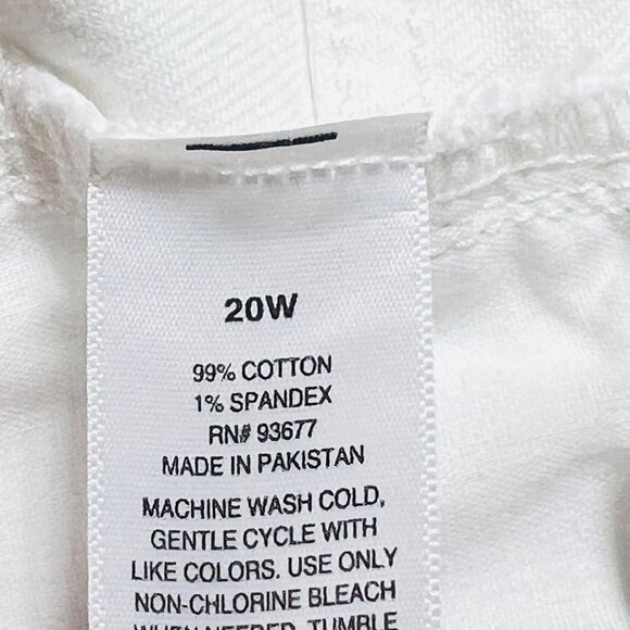 a.n.a. Women's High-Rise Wide Leg Stretch White Cropped Jeans Plus Size 20W NWT - Picture 6 of 11